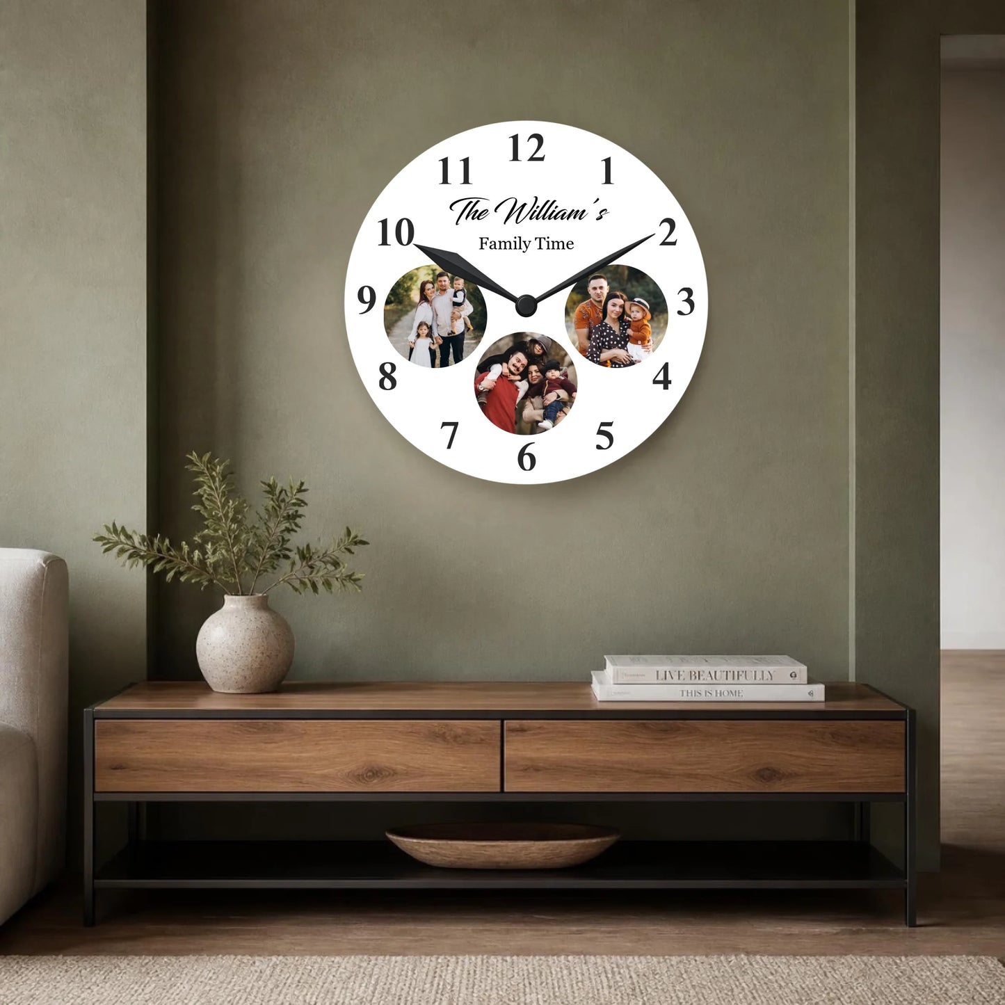 Clock Mockup (2)