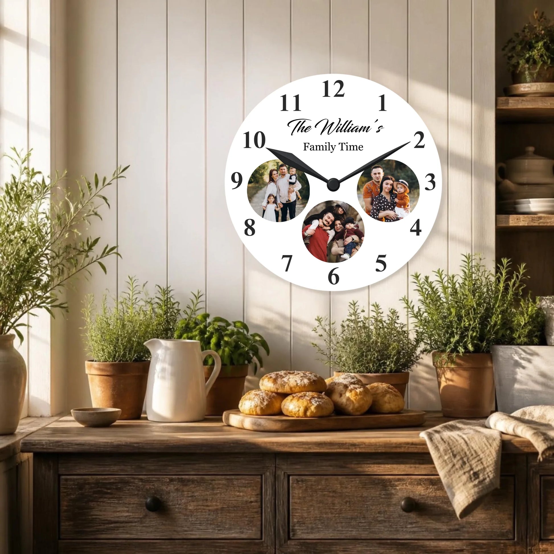 Clock Mockup (1)