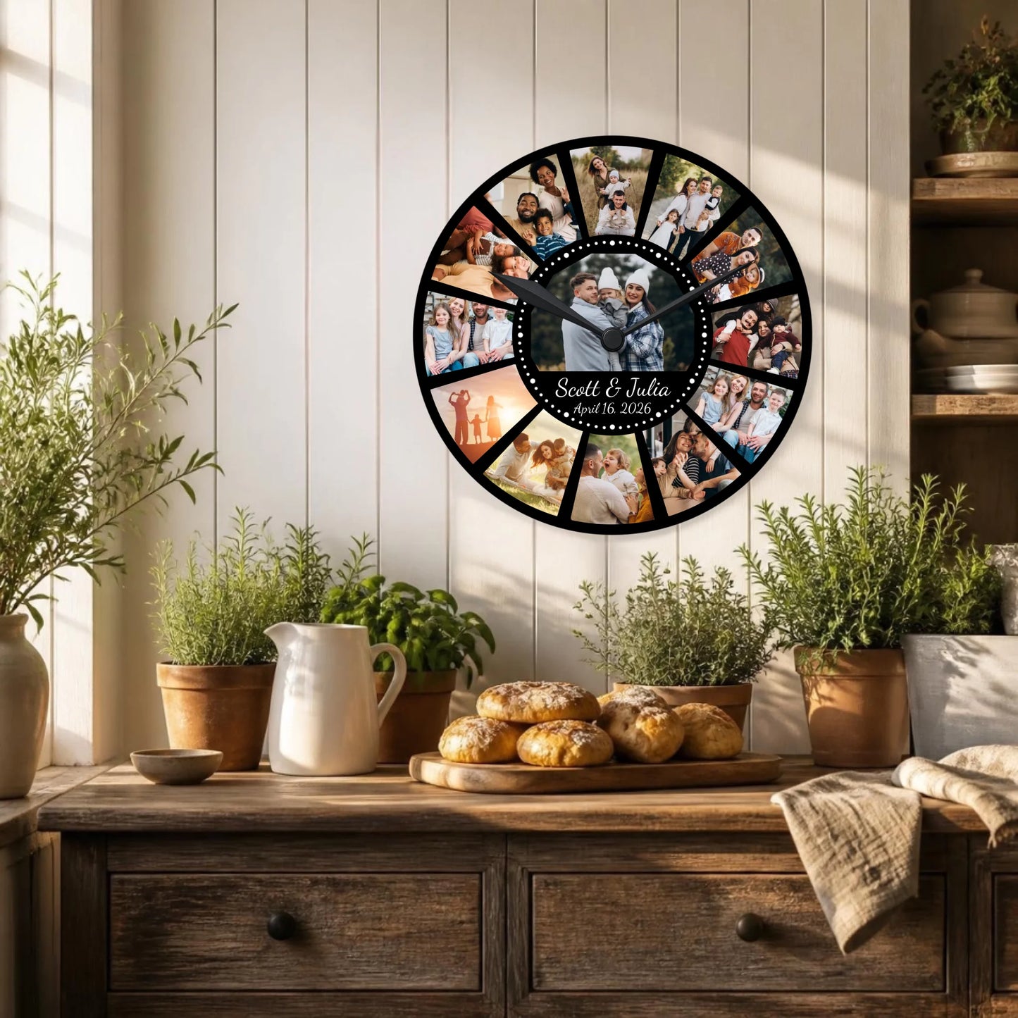 Clock Mockup (1)