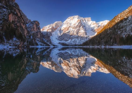 Lake Braies (1) Canvas & More 