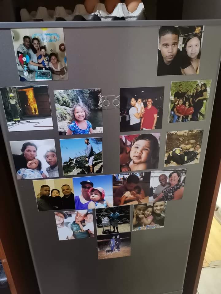 Square Photo Fridge Magnets - personalised (9 PER PACK) LARGE 10cm x 10cm